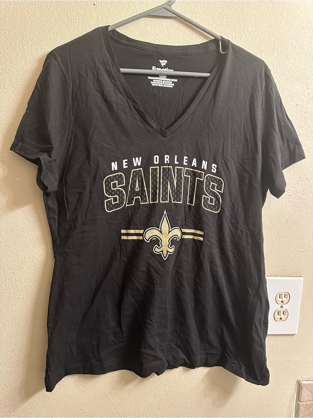 Fanatics Black Women's T-Shirt with White Logo